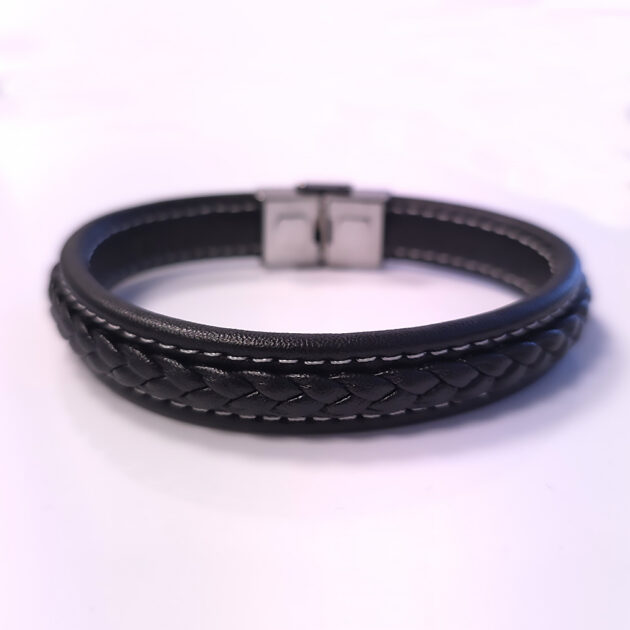 Stylish leather bracelet "Ragnar"
